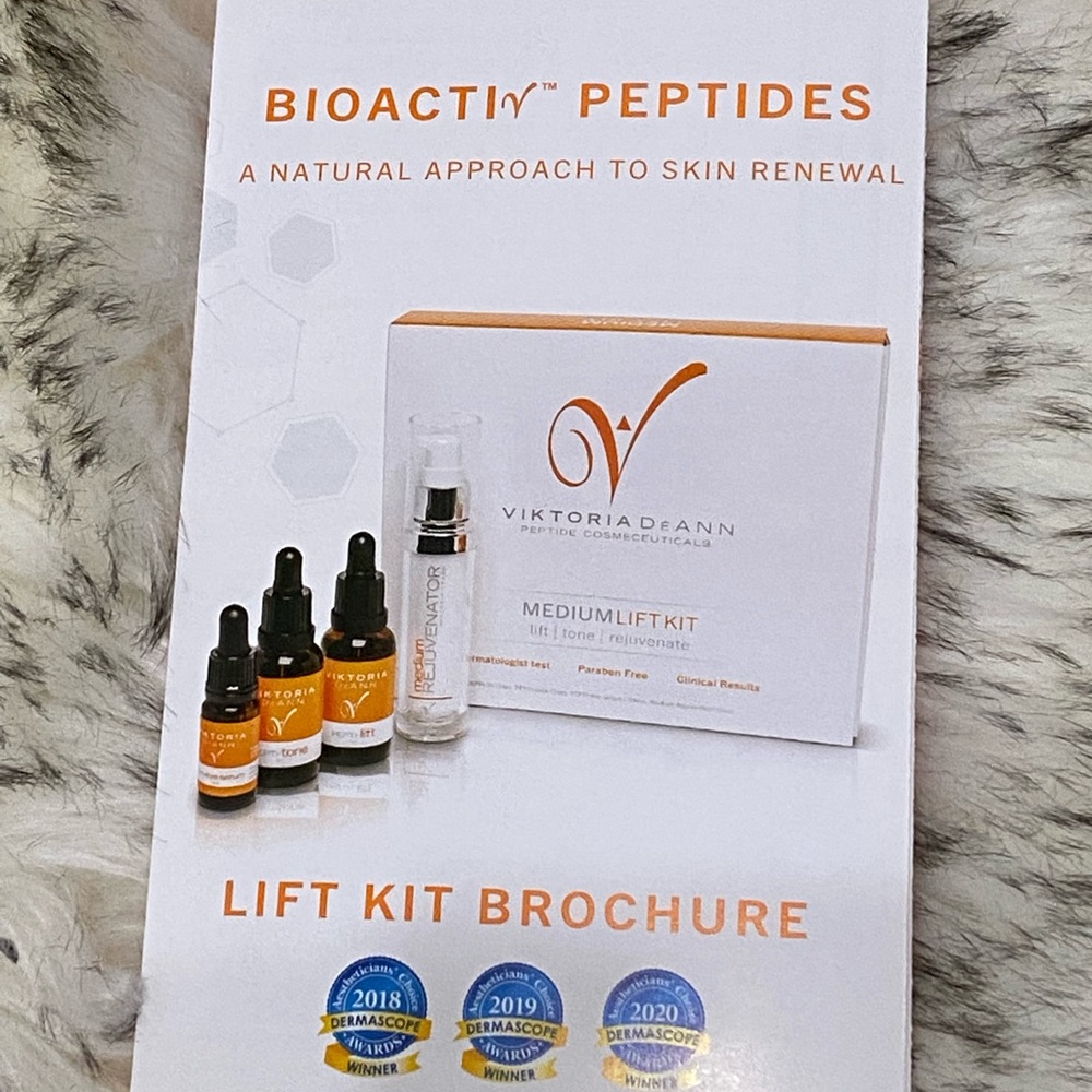 Viktoria Deann Peptide sample kit
